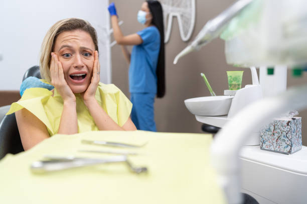 Best Emergency Dental Care for Broken or Chipped Teeth in Osceola, IN